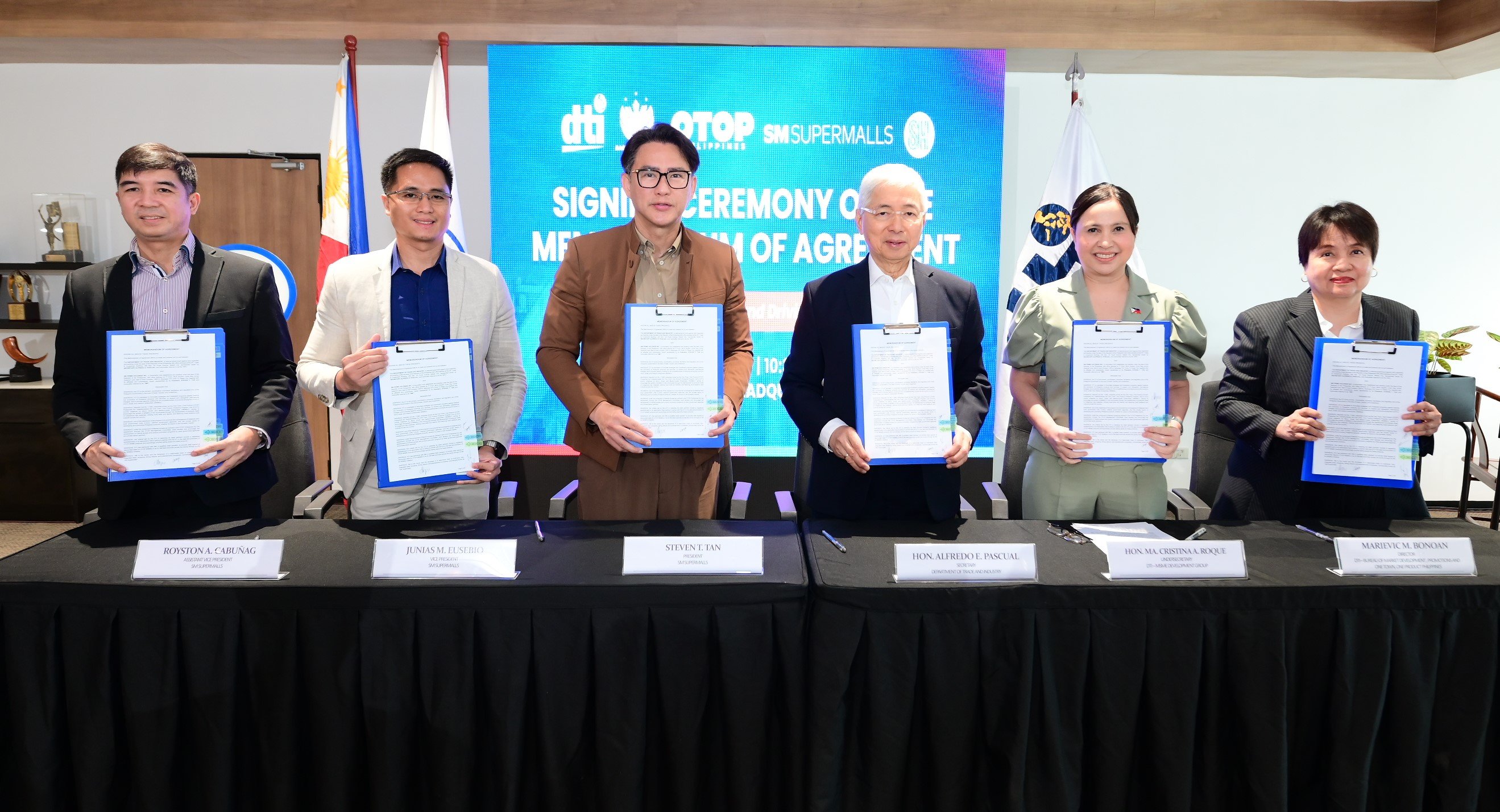 SM malls boost OTOP, MSMEs